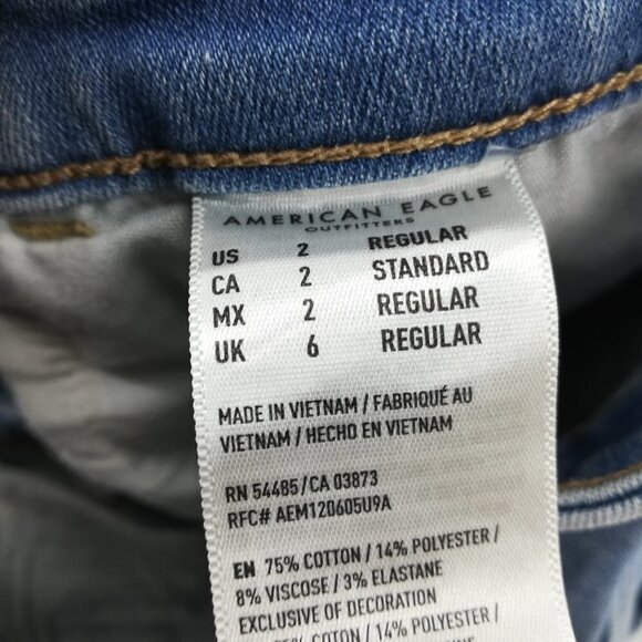American Eagle Jegging Crop Distressed Light Wash Jeans Size 2 Fray Raw Hem - Picture 15 of 15